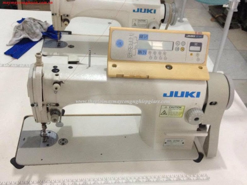 MÁY MAY 1 KIM JUKI ĐIỆN TỬ DDL-8700 NHẬT BÃI